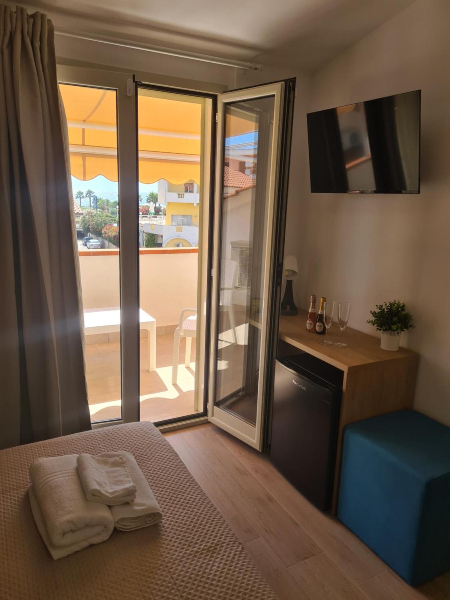 B&B Al Quadrato スカレア エクステリア 写真